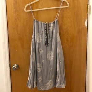 Patterned long, flowy & strappy light blue tank